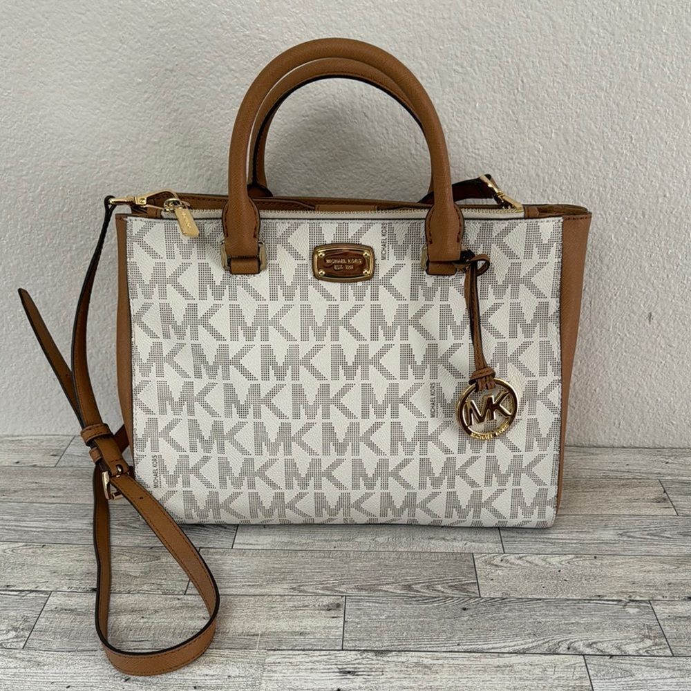Michael Kors Cream and Tan Signature Satchel - Picture 3 of 17